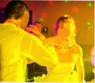 Champagne lumire jaune DJ Mariage Nimes Gard 30